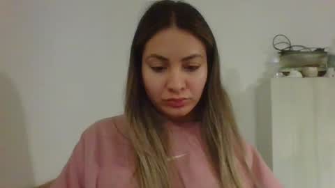 valentinaseleni24 online show from July 2, 2026, 9:32 pm