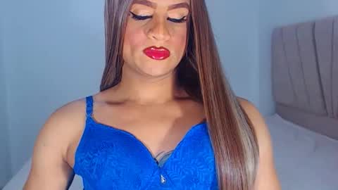 VALENTINA   online show from November 29, 2025, 7:06 pm