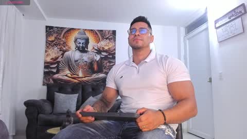    online show from December 24, 2024, 2:54 am