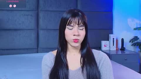 valentino moon online show from February 23, 2026, 11:13 pm