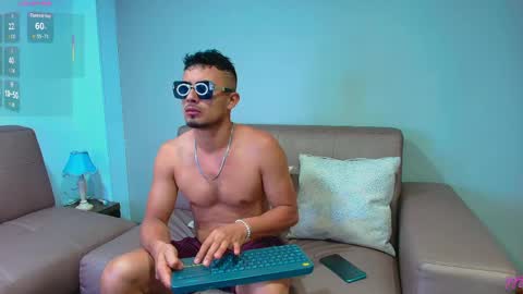  Valentinos  online show from May 31, 2026, 3:08 pm