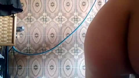 valentinosweet online show from January 18, 2025, 12:15 pm