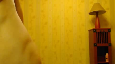 valentijm online show from February 21, 2025, 9:56 am