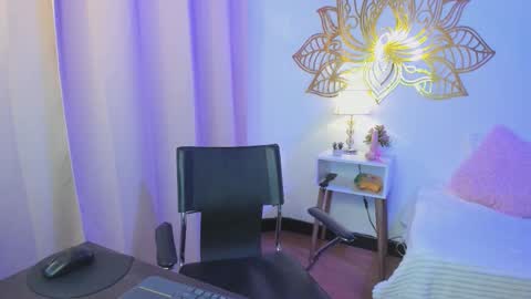 Valery And Daniel online show from October 7, 2025, 12:52 am