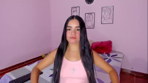 valeri_10 online show from September 18, 2025, 2:57 am