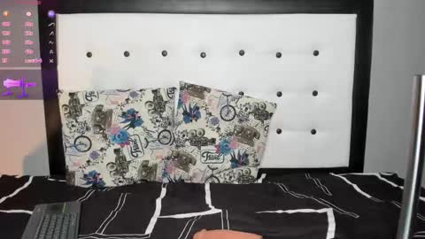 Valeria online show from September 11, 2025, 2:33 am