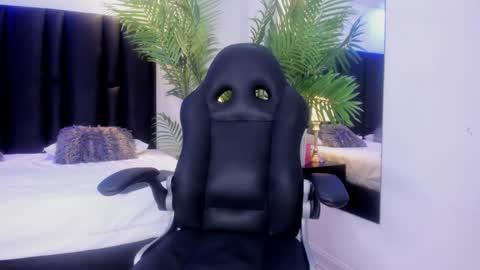 Snapshot of valeri_tafur chatting on October 20, 2025, 11:05 pm valeri_tafur online show from October 20, 2025, 11:05 pm