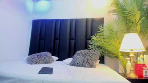 valeri_tafur online show from February 16, 2026, 11:06 am