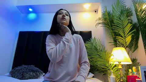 valeri_tafur online show from April 21, 2026, 10:21 am