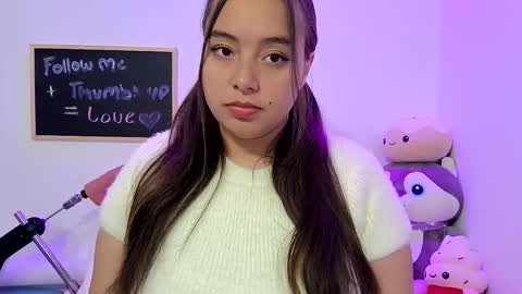 valeria online show from April 7, 2026, 2:01 am