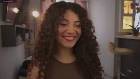 Snapshot of valeria_rosses chatting on June 16, 2026, 6:54 pm Valeria online show from June 16, 2026, 6:54 pm
