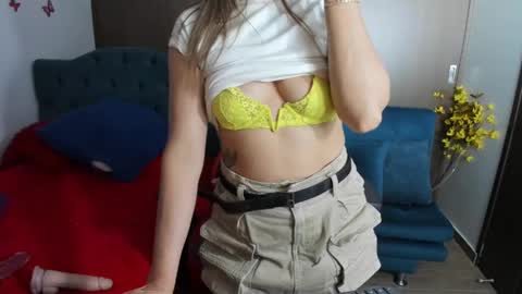 Valeria online show from February 4, 2025, 11:06 pm