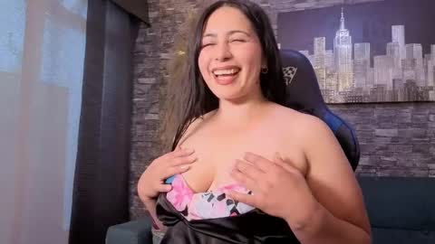 Snapshot of valeria_vg chatting on April 27, 2026, 11:41 am valeria_vg online show from April 27, 2026, 11:41 am