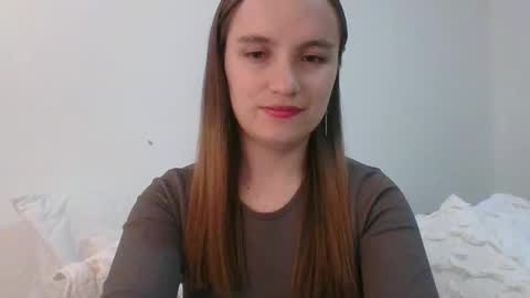 valeriafrannco online show from December 4, 2025, 9:45 pm