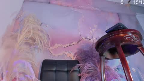 Snapshot of valeriaqueents chatting on October 15, 2025, 1:44 pm online show from October 15, 2025, 1:44 pm