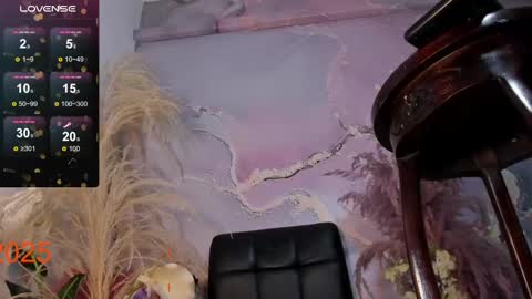 valeriaqueents21 online show from November 5, 2025, 1:55 pm