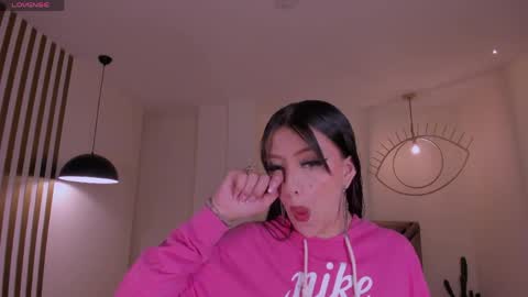 Valeria online show from March 26, 2026, 4:07 am