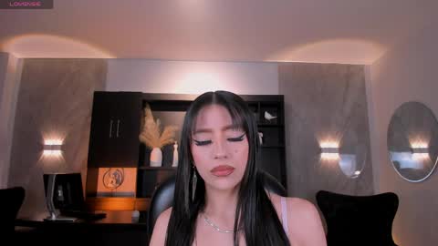 Valeria online show from April 5, 2026, 4:09 am