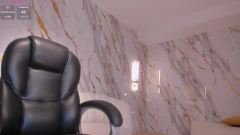 Snapshot of valeriaroldanx chatting on April 25, 2026, 1:52 pm Valeria online show from April 25, 2026, 1:52 pm