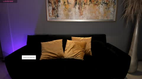 Snapshot of valeriaroldanx chatting on May 5, 2026, 10:12 am Valeria online show from May 5, 2026, 10:12 am
