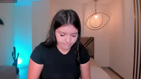 Snapshot of valeriaroldanx chatting on May 23, 2026, 11:14 am Valeria online show from May 23, 2026, 11:14 am