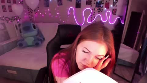 Lera online show from February 25, 2025, 4:00 pm