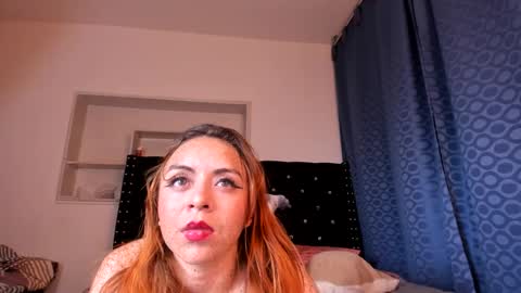 Snapshot of valerie_luxe_ chatting on February 28, 2025, 4:32 am valerie luxe online show from February 28, 2025, 4:32 am