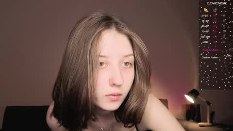 Snapshot of valerie_mooon chatting on May 7, 2026, 7:19 pm Kristi moony online show from May 7, 2026, 7:19 pm