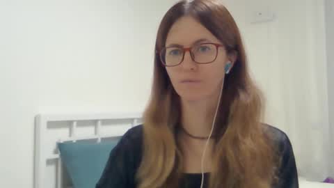 Snapshot of valerie_rose777 chatting on October 13, 2025, 7:47 pm valerie_rose777 online show from October 13, 2025, 7:47 pm