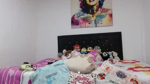 valerie_rousse online show from March 5, 2025, 12:49 am