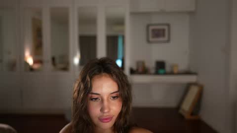 Snapshot of valerieh chatting on October 27, 2025, 2:37 am Valerie online show from October 27, 2025, 2:37 am