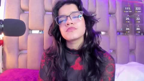 Snapshot of valeriekay_ chatting on March 3, 2025, 6:44 pm Valeria online show from March 3, 2025, 6:44 pm