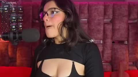 Snapshot of valeriekay_ chatting on September 17, 2025, 10:11 pm Valeria online show from September 17, 2025, 10:11 pm