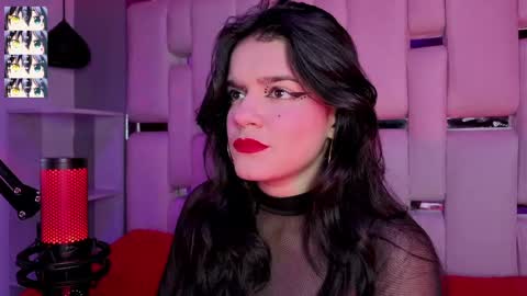 Snapshot of valeriekay_ chatting on June 2, 2026, 12:40 pm Valeria online show from June 2, 2026, 12:40 pm