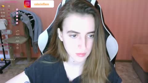 Snapshot of valeritiio chatting on December 25, 2024, 4:54 am valeritiio online show from December 25, 2024, 4:54 am