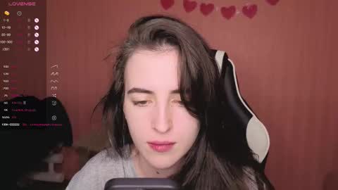 Snapshot of valeritiio chatting on November 6, 2025, 3:18 am valeritiio online show from November 6, 2025, 3:18 am