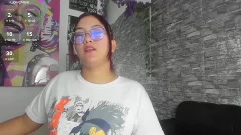 Snapshot of valery__69 chatting on September 24, 2025, 1:36 pm valery__69 online show from September 24, 2025, 1:36 pm