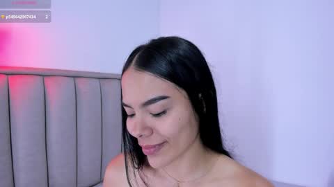 Cris  online show from April 6, 2026, 2:09 am