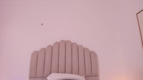 Snapshot of valery_santorini chatting on May 16, 2026, 12:15 pm VALERY online show from May 16, 2026, 12:15 pm
