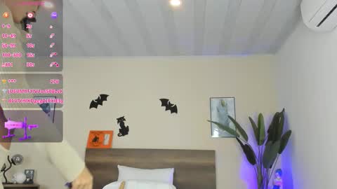 Snapshot of valery_yepes_ chatting on October 26, 2025, 5:19 pm Valery online show from October 26, 2025, 5:19 pm