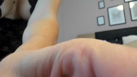 valeryablack online show from November 4, 2025, 8:30 pm