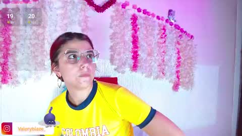Snapshot of valeryblaze_ chatting on June 23, 2026, 7:01 pm Valery online show from June 23, 2026, 7:01 pm