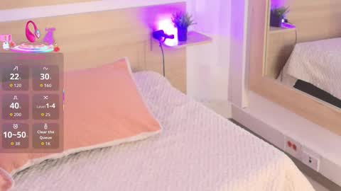 Valery  online show from October 12, 2025, 1:32 pm