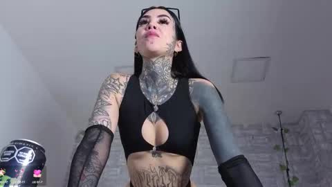 valerykat_ online show from January 11, 2026, 1:27 pm