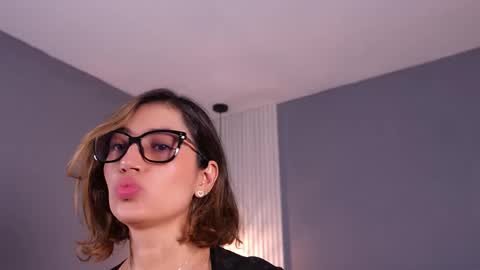 Snapshot of valerynova chatting on February 20, 2026, 11:00 am Carla online show from February 20, 2026, 11:00 am