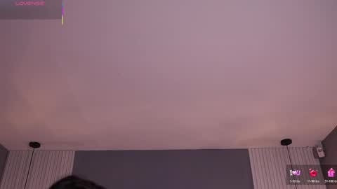 Carla online show from April 11, 2026, 11:03 am