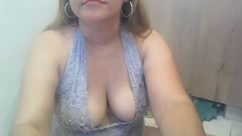 Snapshot of valerysquirtxxx chatting on May 23, 2026, 4:33 pm VALERY SQUIRT online show from May 23, 2026, 4:33 pm