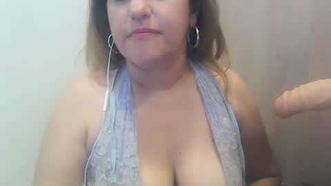 Snapshot of valerysquirtxxx chatting on May 28, 2026, 4:37 pm VALERY SQUIRT online show from May 28, 2026, 4:37 pm