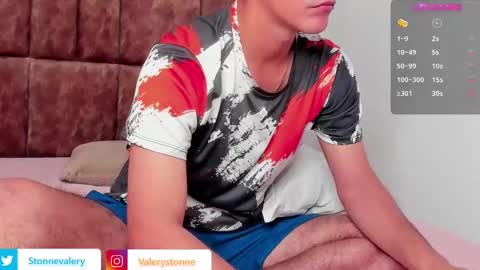 Snapshot of valerystonne_ chatting on January 4, 2025, 10:13 pm Valery Stonne online show from January 4, 2025, 10:13 pm