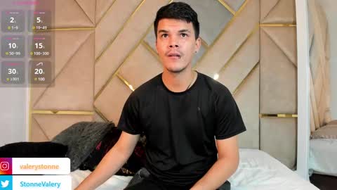 Snapshot of valerystonne_ chatting on March 7, 2025, 9:59 pm Valery Stonne online show from March 7, 2025, 9:59 pm